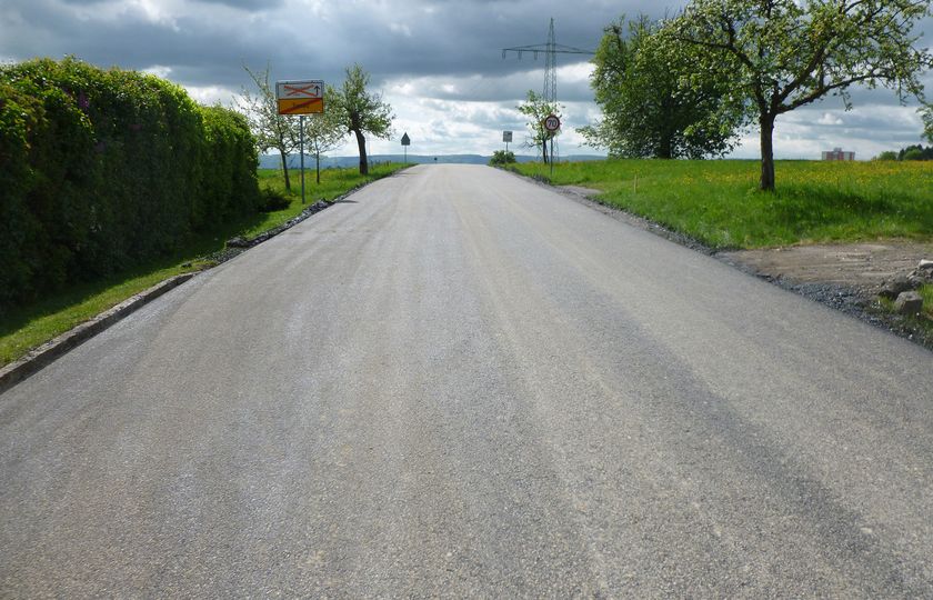 Kaltrecycling Gemeindeverbindungsstraße Tanau 
