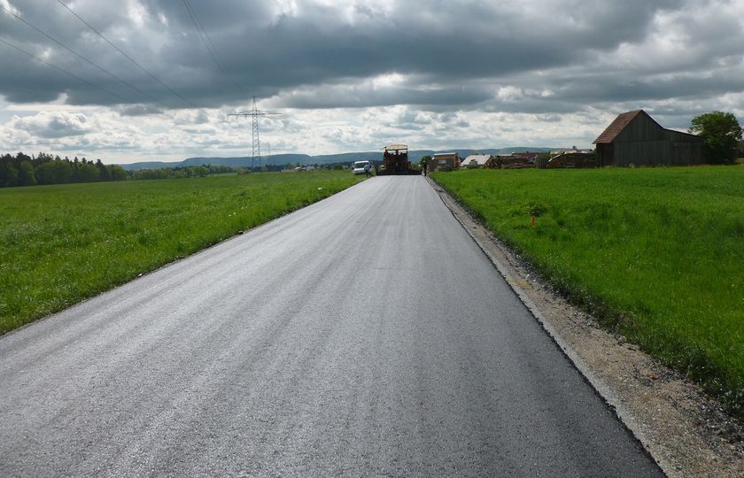 Kaltrecycling Gemeindeverbindungsstraße Tanau 