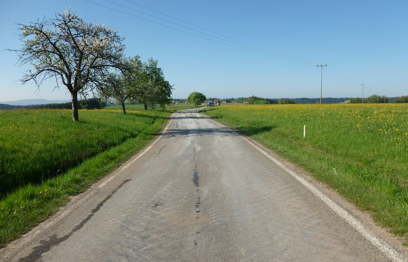 Kaltrecycling Gemeindeverbindungsstraße Tanau 